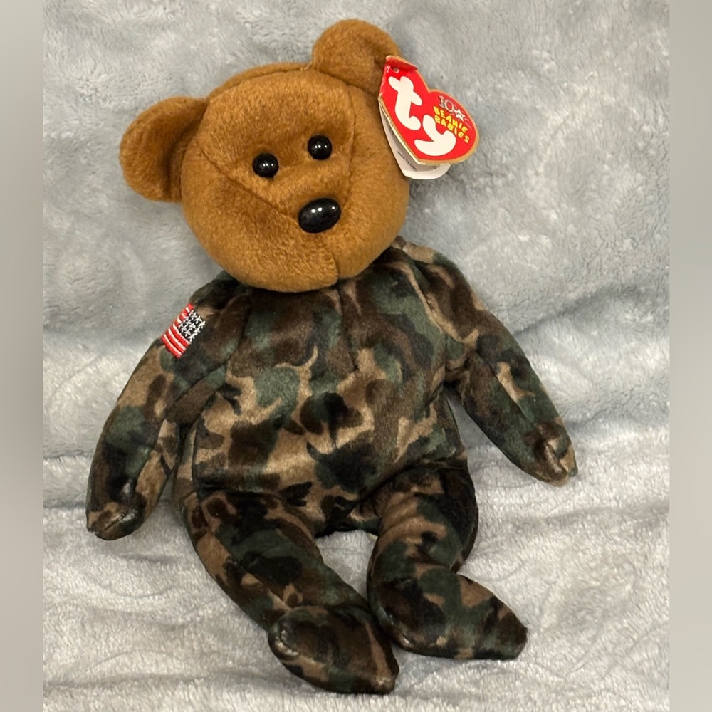 2003 Ty Hero Teddy Bear USO Plush Toy Beanie Baby NWT